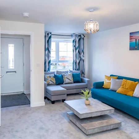 Stunning 3-Bed Risa House In Beeston Nottingham Villa Buitenkant foto