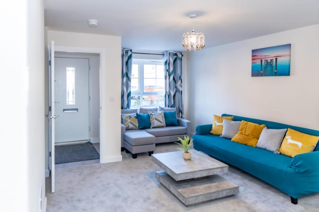 Stunning 3-Bed Risa House In Beeston Nottingham Villa Buitenkant foto