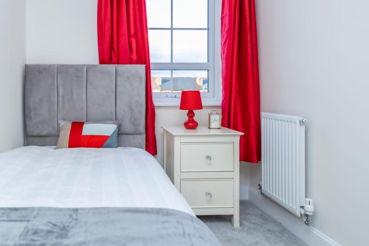 Stunning 3-Bed Risa House In Beeston Nottingham Villa Buitenkant foto