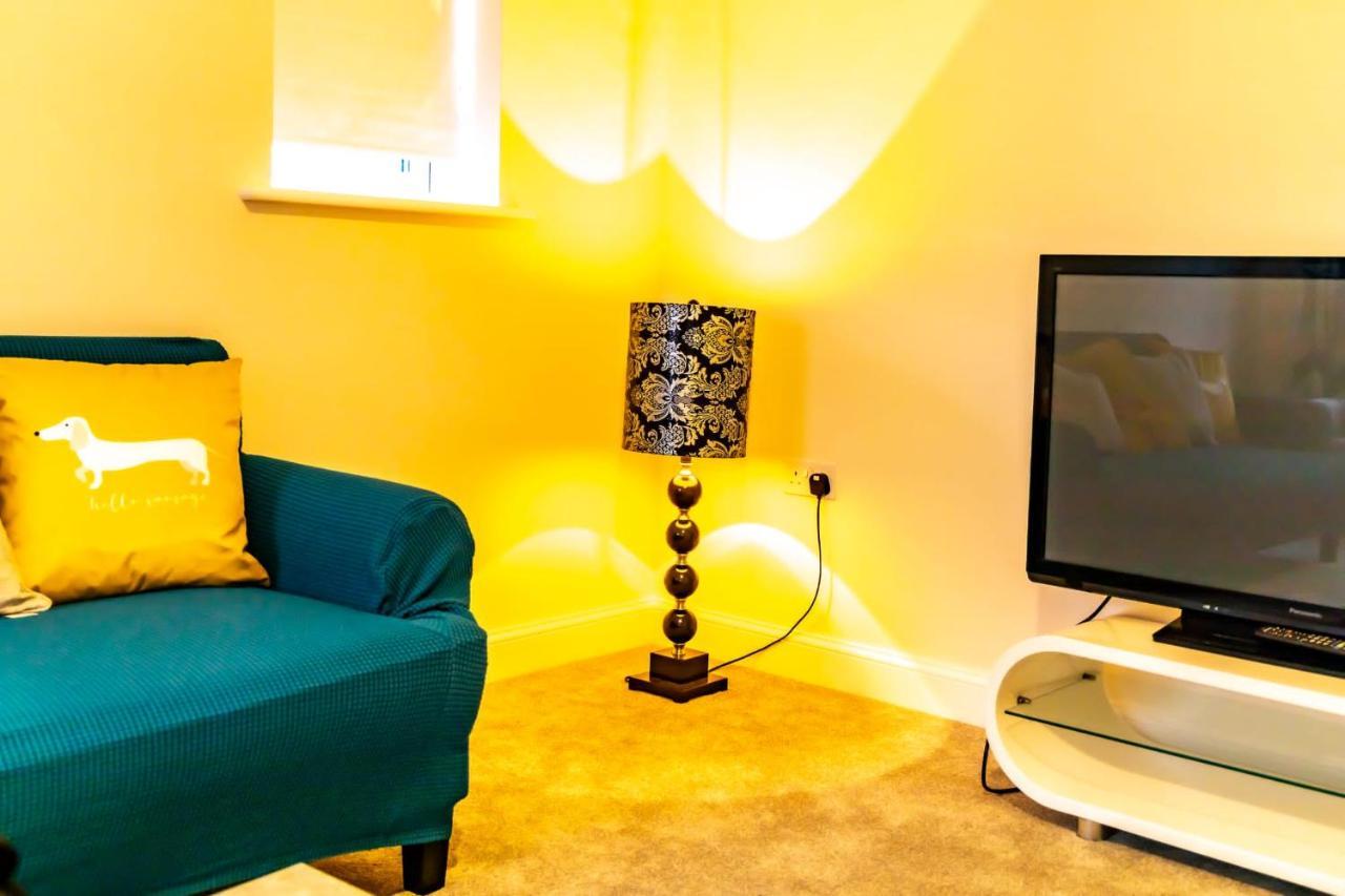 Stunning 3-Bed Risa House In Beeston Nottingham Villa Buitenkant foto