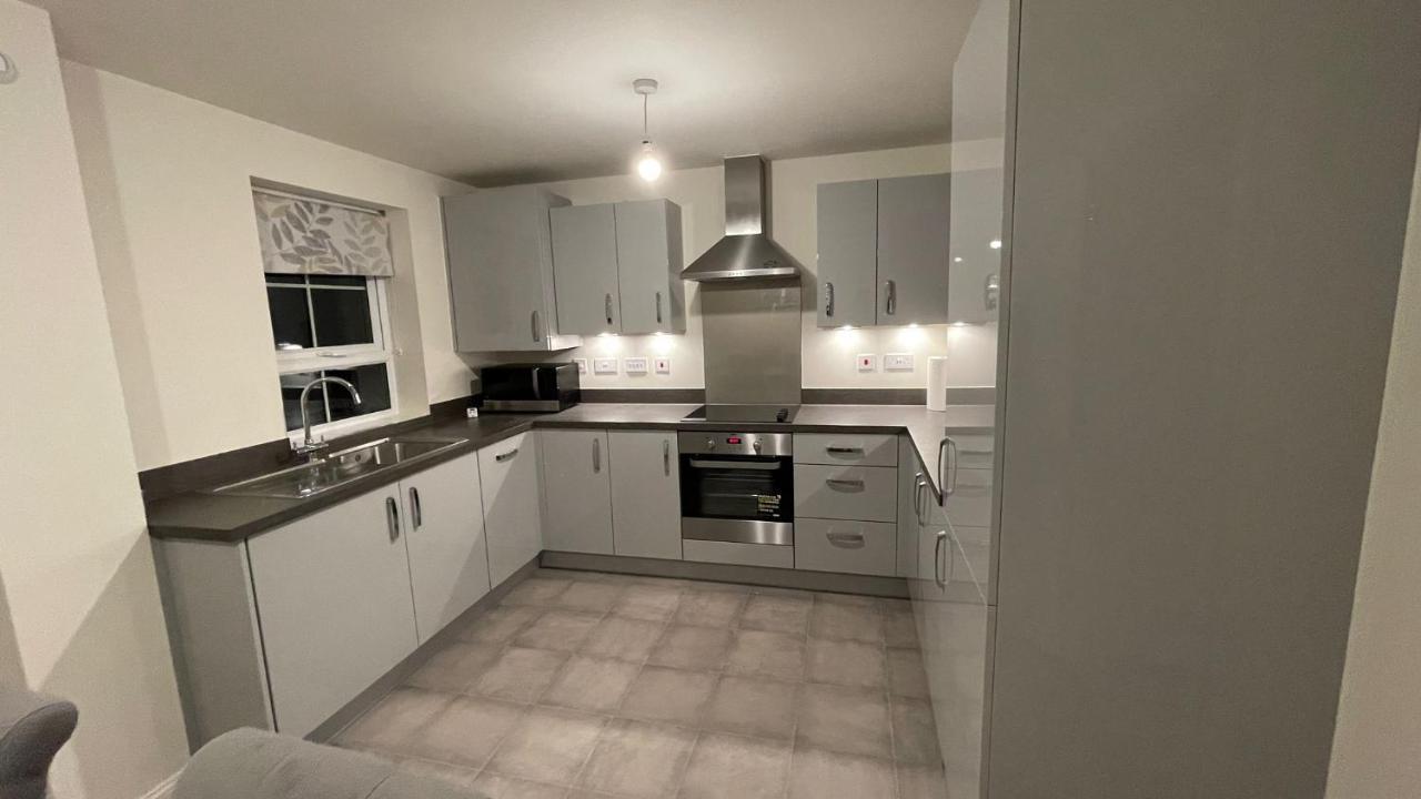 Stunning 3-Bed Risa House In Beeston Nottingham Villa Buitenkant foto