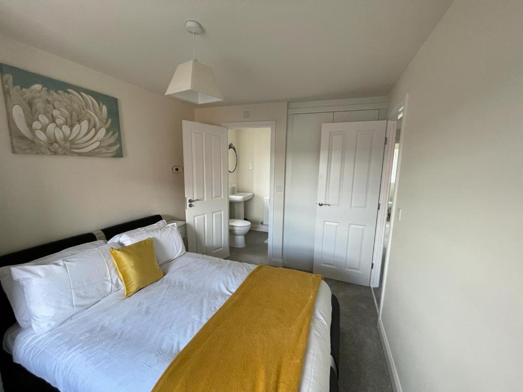 Stunning 3-Bed Risa House In Beeston Nottingham Villa Buitenkant foto